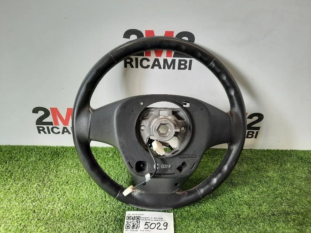 Volante GS1E32982D Mazda 6 II SW 2008