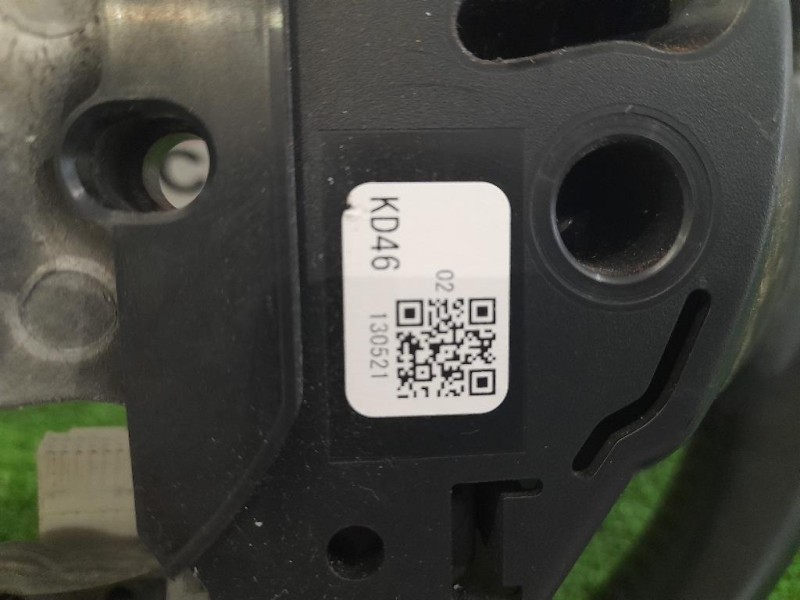 Volante KD4632982A02 Mazda CX5 I 2012