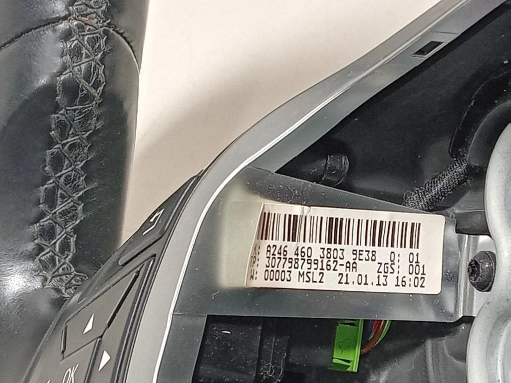 Volante A246 460 3803 9E38 Mercedes Classe A W176 2013