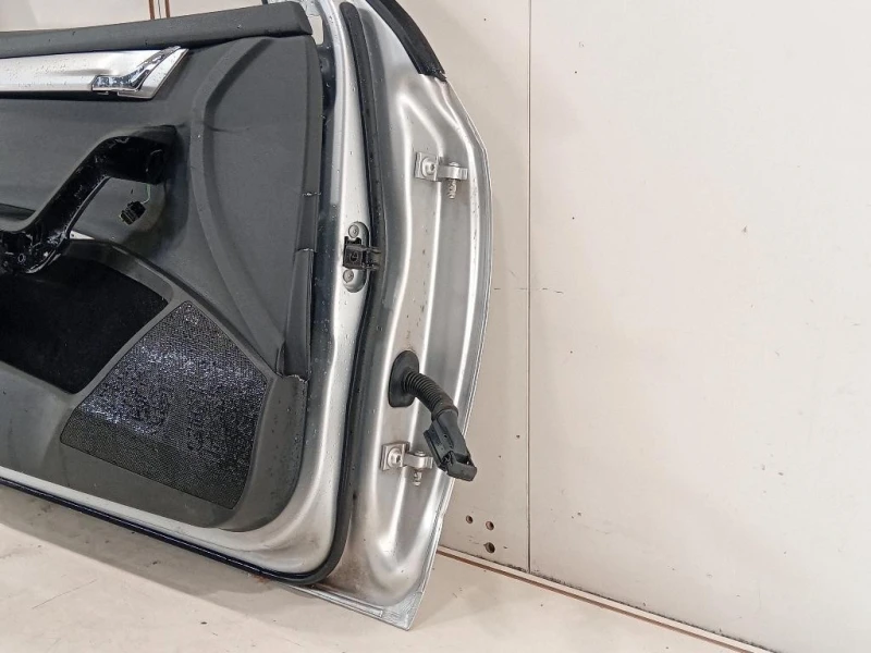 Porta ANT SX 5E0831055A Skoda Octavia 5E3 2017