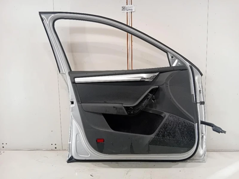 Porta ANT SX 5E0831055A Skoda Octavia 5E3 2017