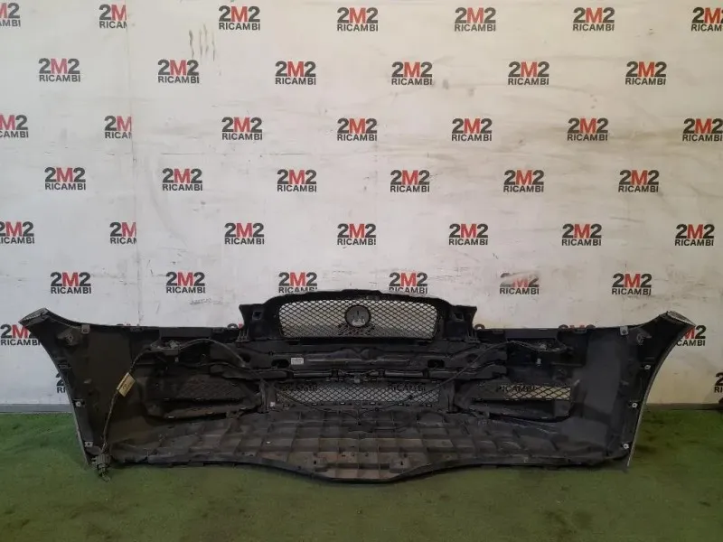Paraurti ANT 8X23-17E898 Jaguar XF I 2011