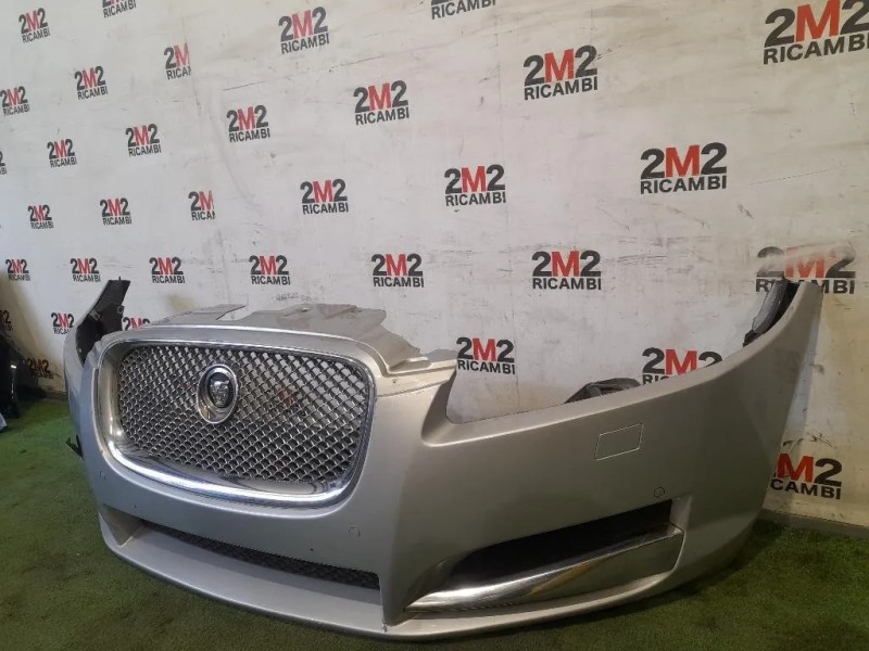Paraurti ANT 8X23-17E898 Jaguar XF I 2011