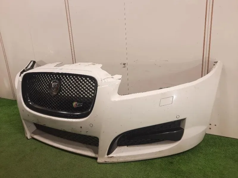 Paraurti ANT C2Z13207XXX Jaguar XF I 2011