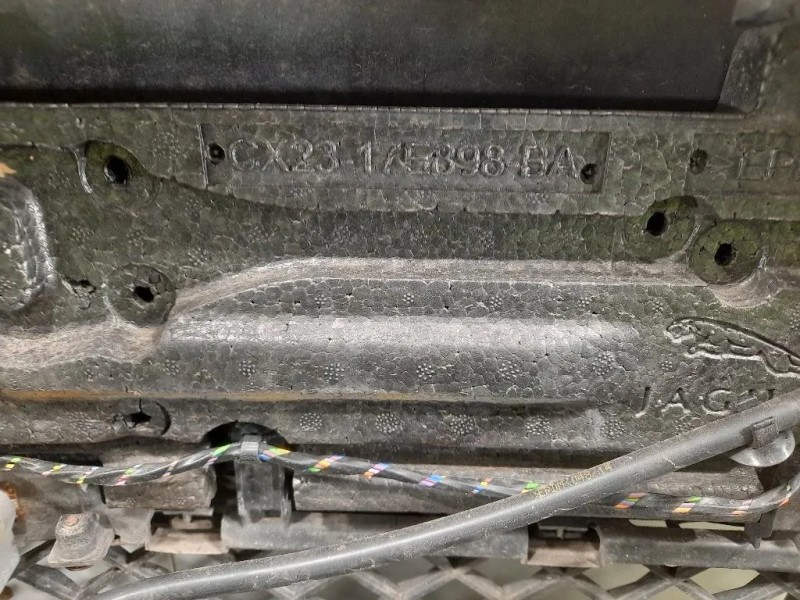 Paraurti ANT  Jaguar XF I 2011