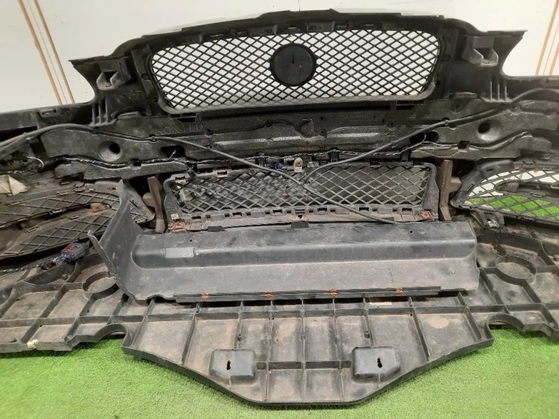 Paraurti ANT  Jaguar XF I 2011