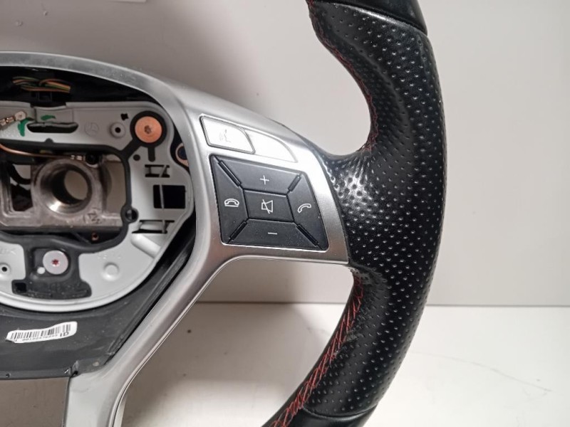 Volante A24646008039E38 Mercedes Classe C W204 2011