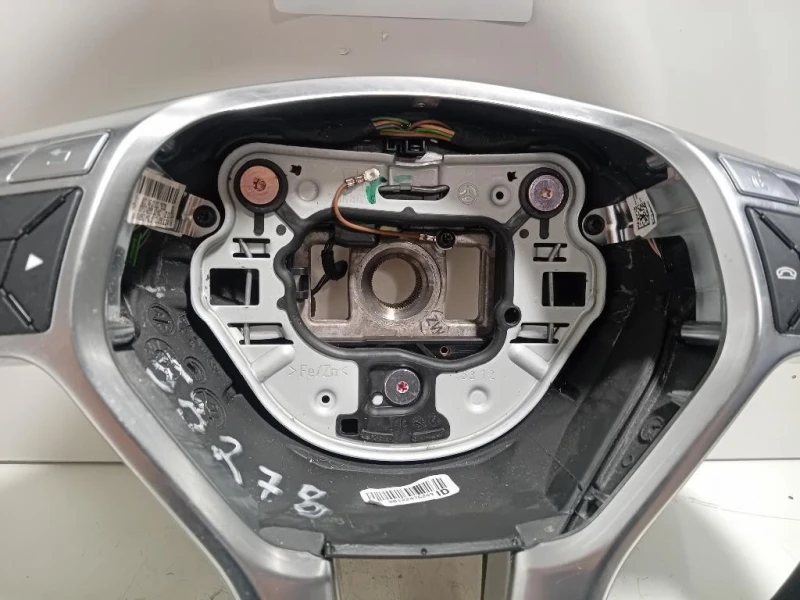 Volante A24646008039E38 Mercedes Classe C W204 2011