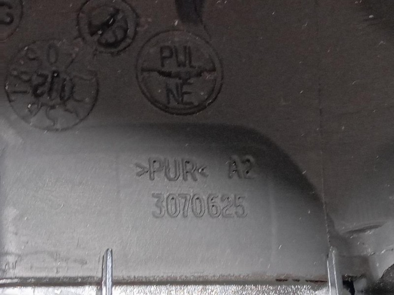 Volante 3070625 Mercedes Classe C W204 2011