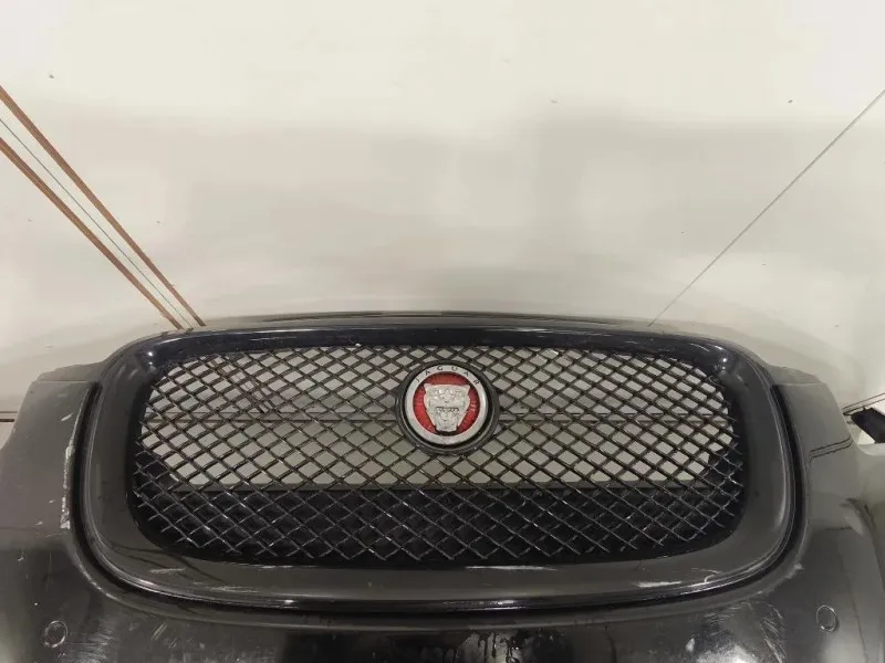 Paraurti ANT T4N13170LML Jaguar XF I 2011