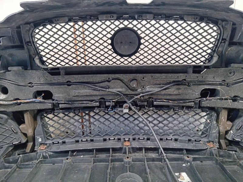 Paraurti ANT GX2M-17083 Jaguar XF I 2011