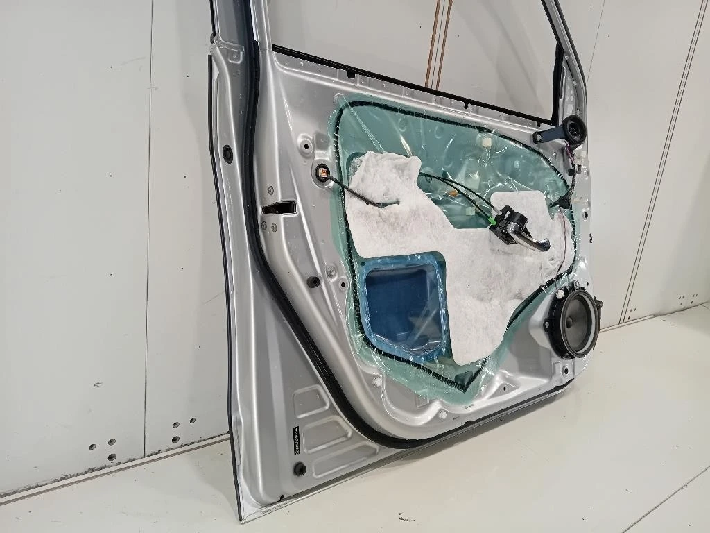 Porta ANT SX 6700242120 Toyota RAV 4 III 2006