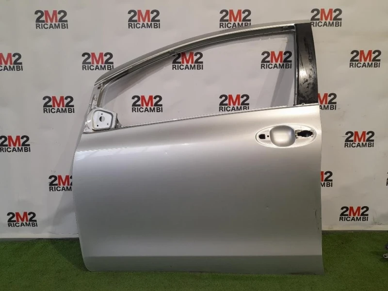 Porta ANT SX 670020D170 Toyota Yaris France II 2006