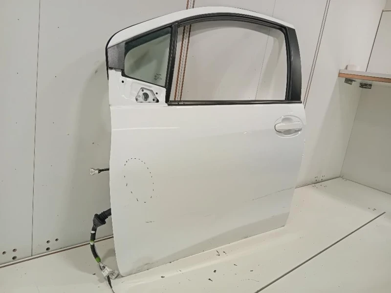 Porta ANT SX 670020D500 Toyota Yaris IV 2012