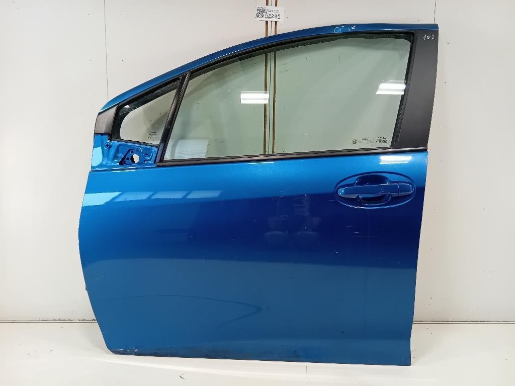Porta ANT SX 670020D500 Toyota Yaris IV 2014
