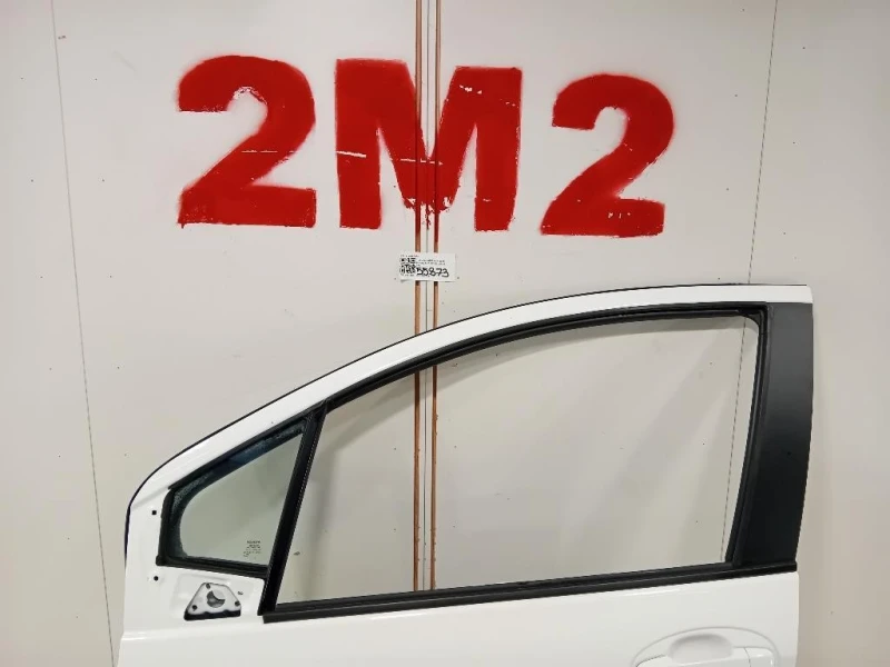 Porta ANT SX 670020D500 Toyota Yaris IV 2014