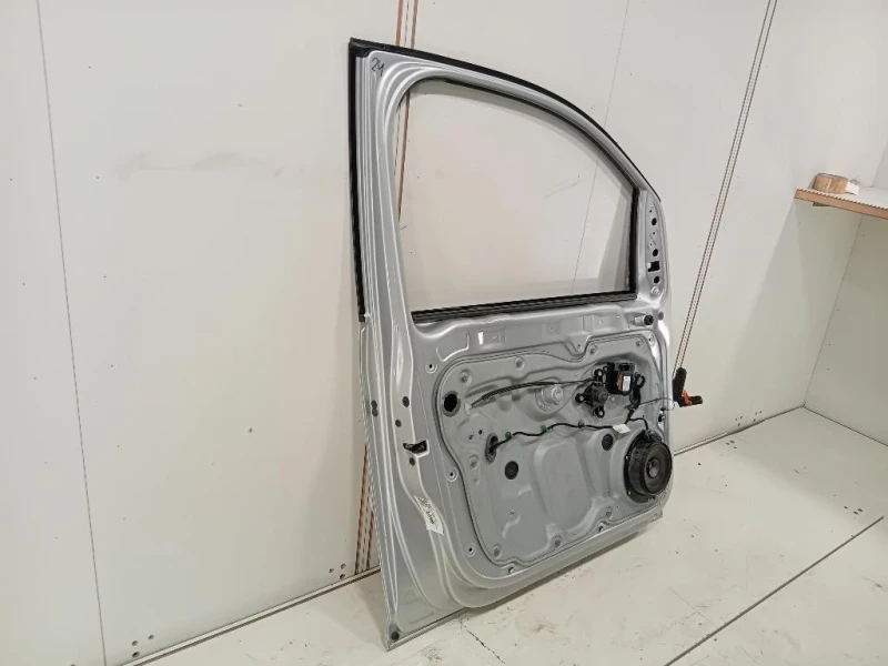 Porta ANT SX 2K0831055B Volkswagen Caddy III 2004