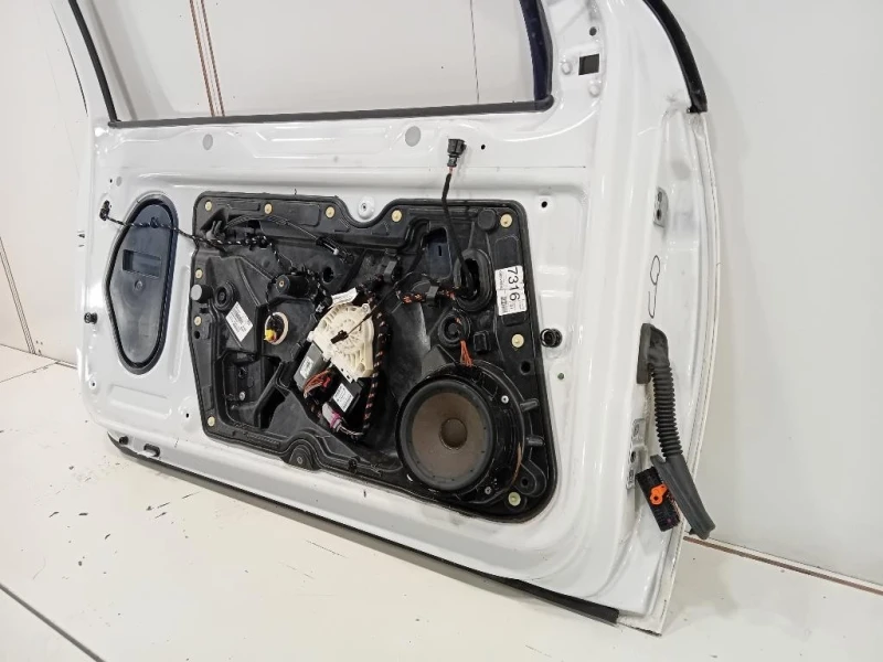 Porta ANT SX 5K3831055K Volkswagen GOLF VI 2009
