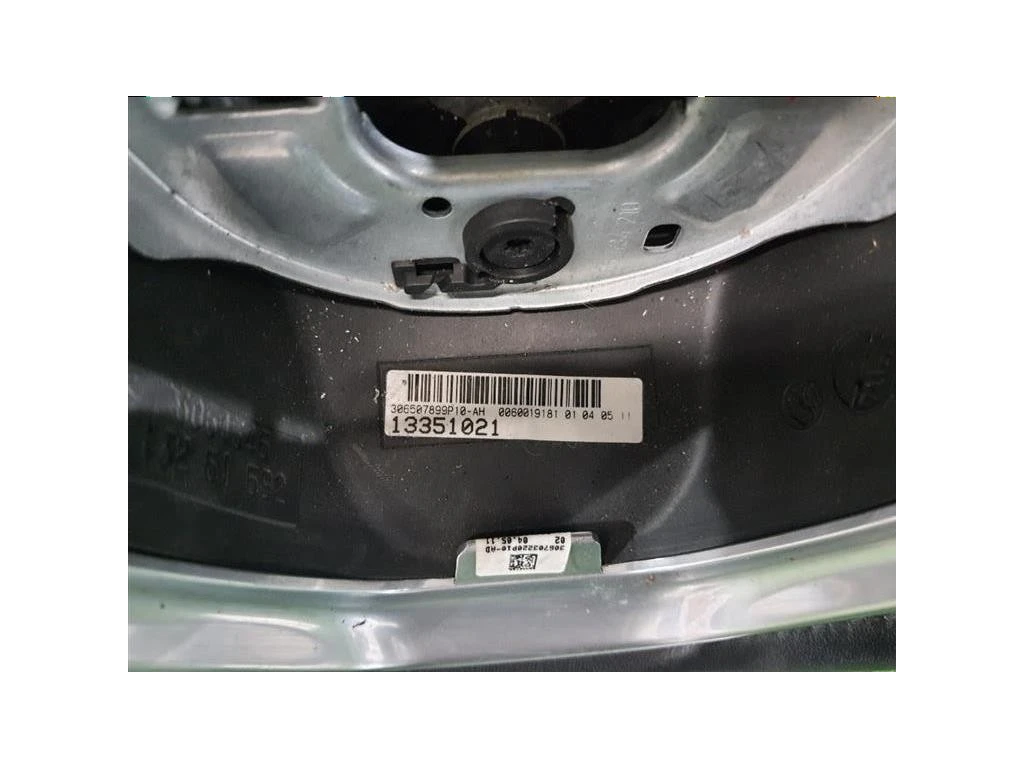 Volante 13351021 Opel Astra J 2010