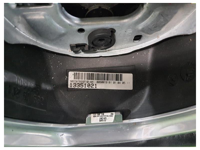 Volante 13351021 Opel Astra J 2010