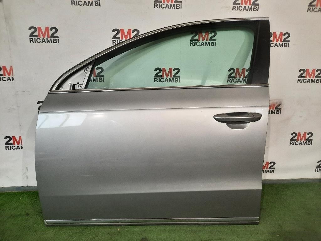 Porta ANT SX 3AA831055 Volkswagen Passat VI 2011