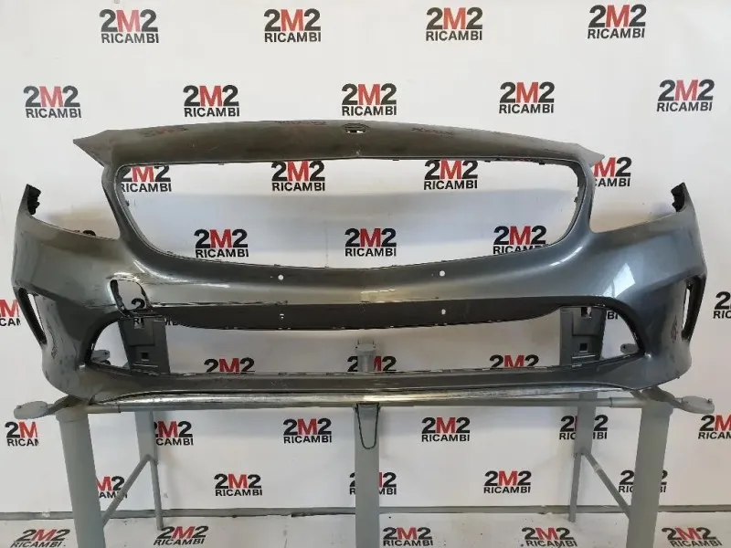 Paraurti ANT DANNEGGIATO PARTE DX A17688006409999 Mercedes Classe A W176 2013