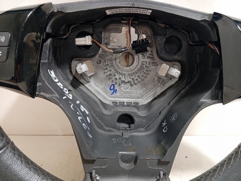 Volante 13229631 Opel Corsa D 2010