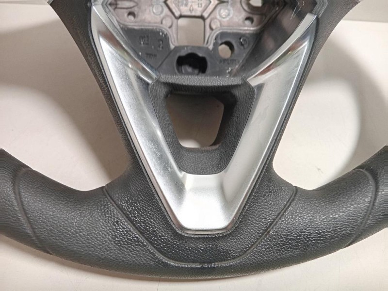 Volante 39035987 Opel Corsa E 2014