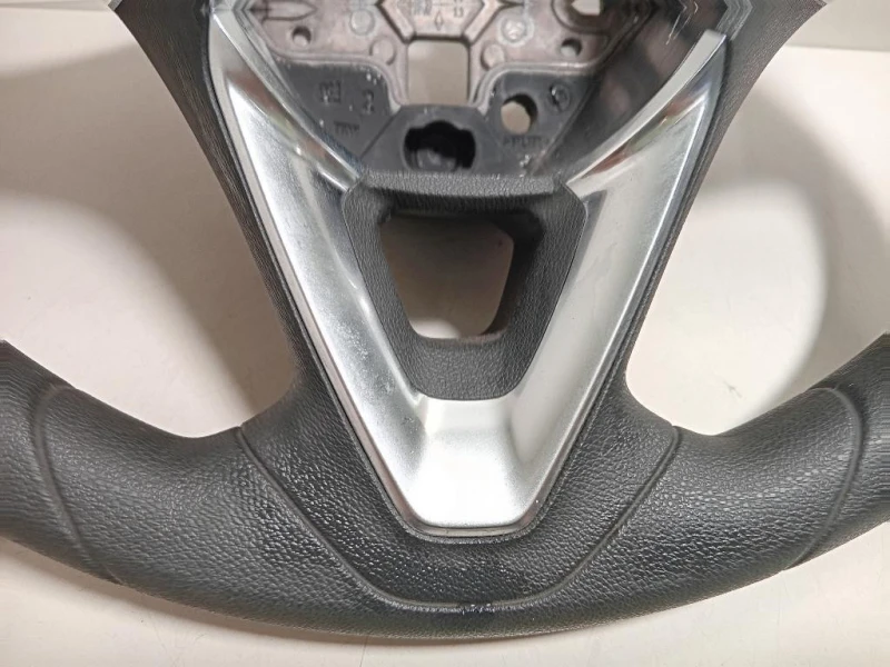 Volante 39035987 Opel Corsa E 2014