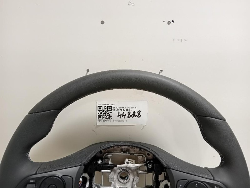 Volante 98524835ZD Opel Corsa F 2019