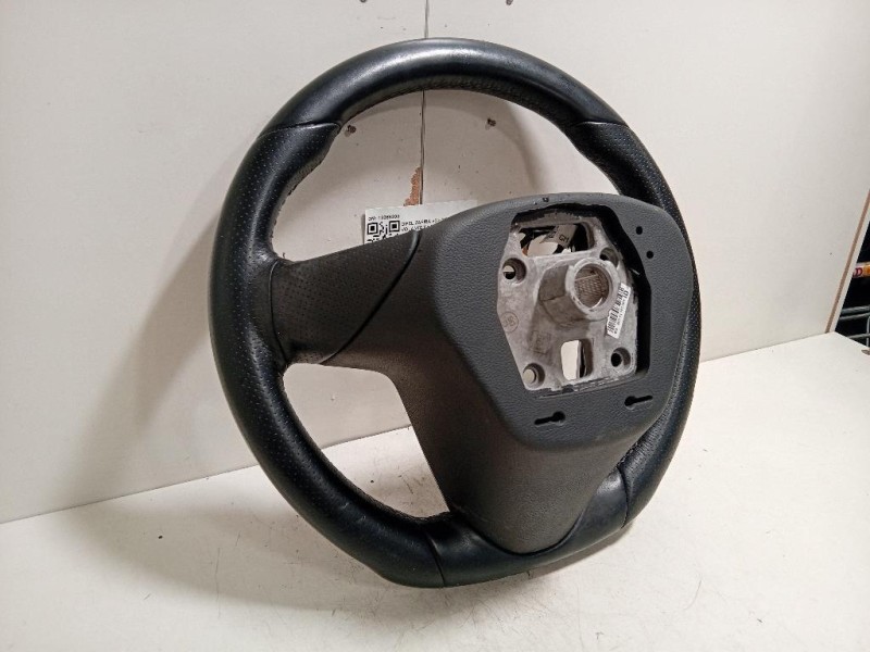 Volante 13365200 Opel Zafira C 2012