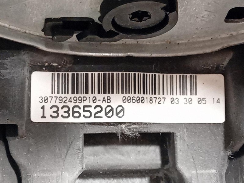 Volante 13365200 Opel Zafira C 2012