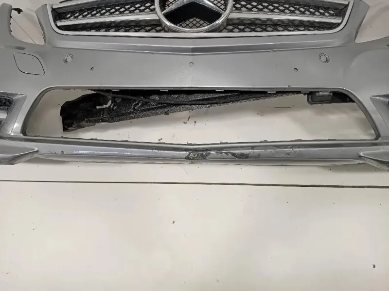 Paraurti ANT A 207 885 27 25 Mercedes Classe E C207 Coupé 2010