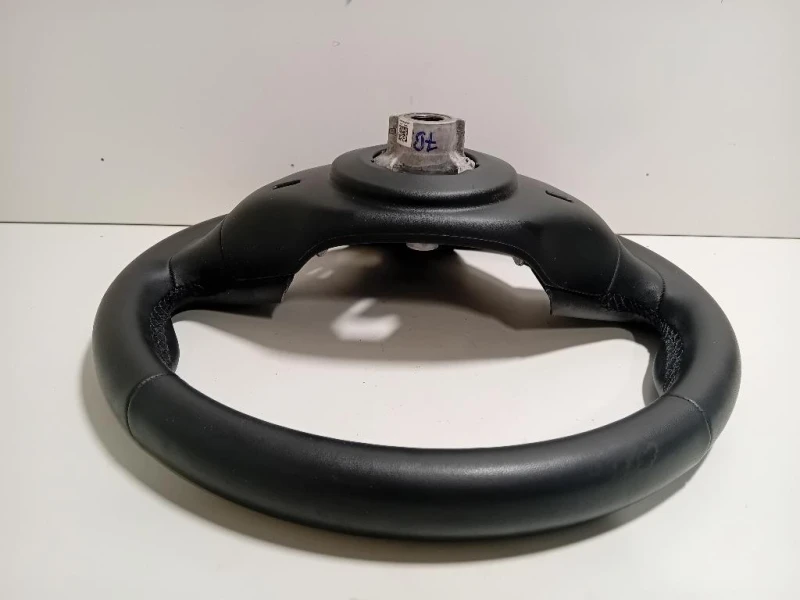 Volante 484005241R Renault CLIO IV 2016