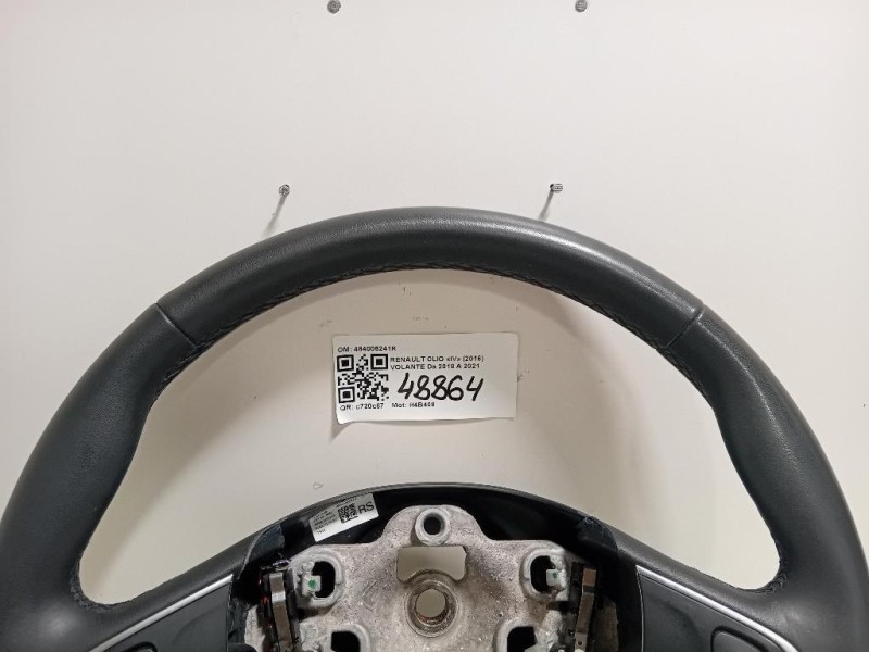 Volante 484005241R Renault CLIO IV 2016