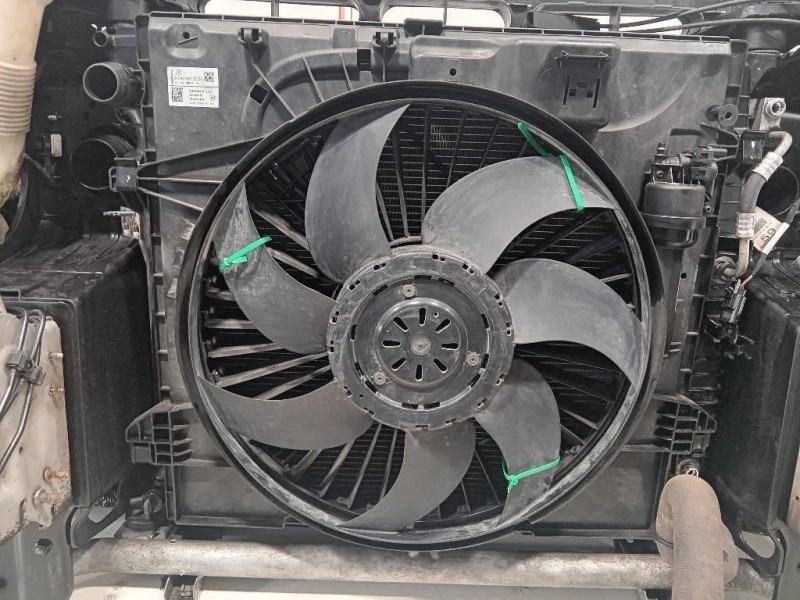 Paraurti ANT PARAURTI CON FRONTALE Mercedes Classe ML W166 2012