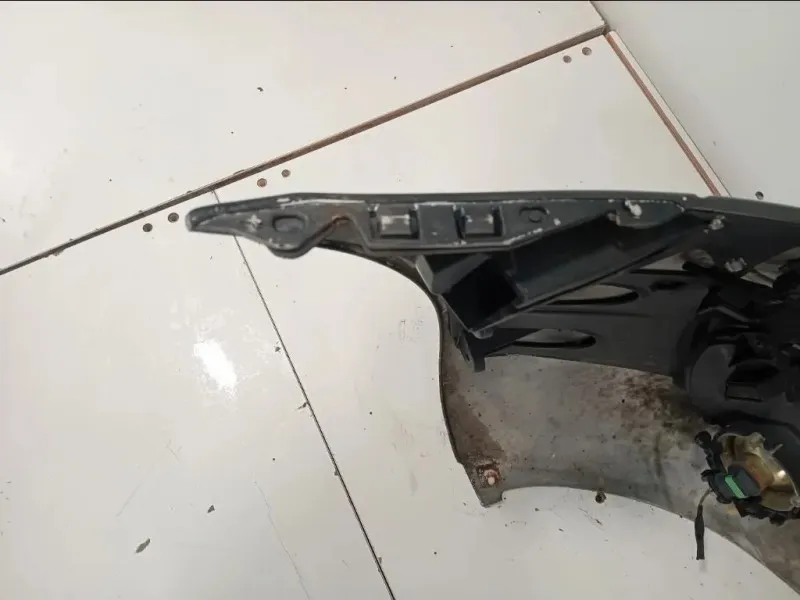 Paraurti ANT A2218801040 Mercedes Classe S W221 2006