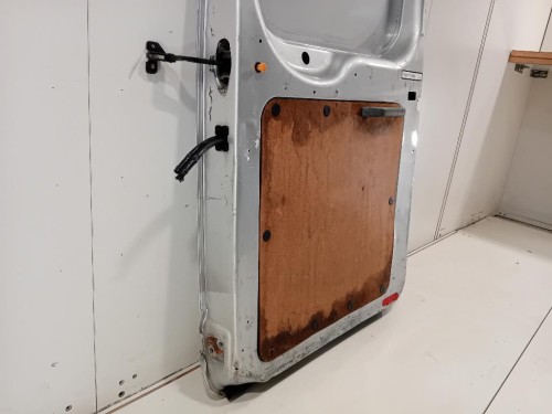 Porta DI Carico POST DX