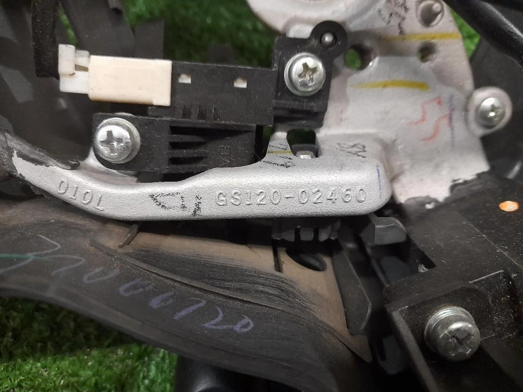 Volante GS12002460 Toyota RAV 4 III 2006