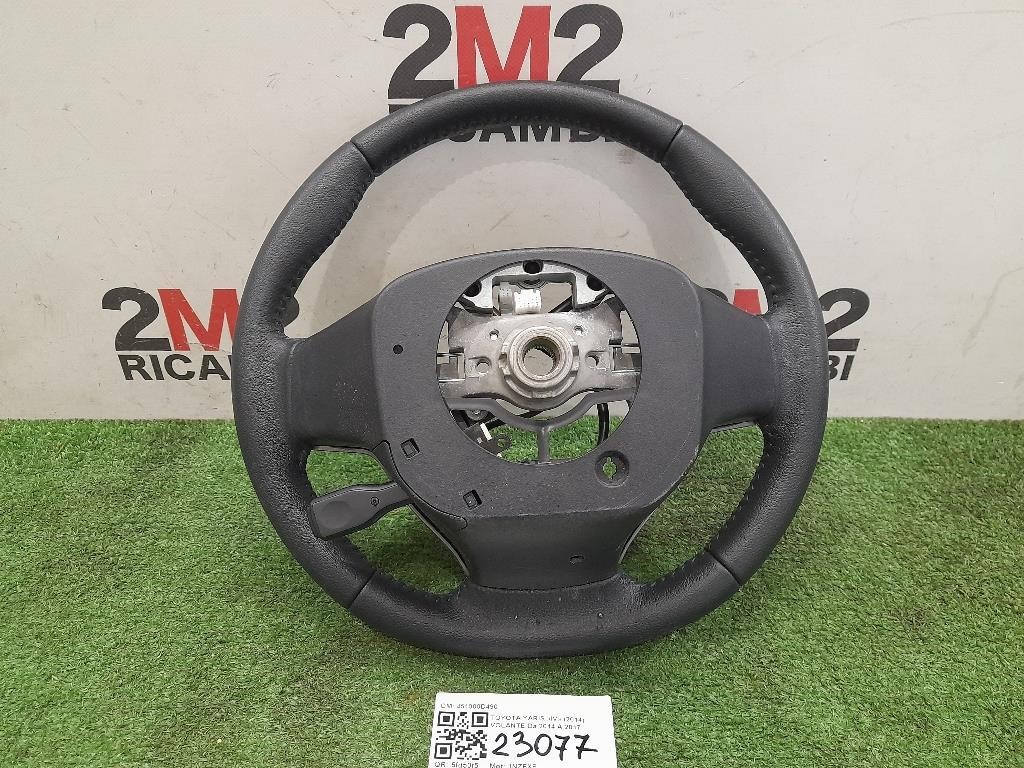 Volante 451000D490 Toyota Yaris IV 2014