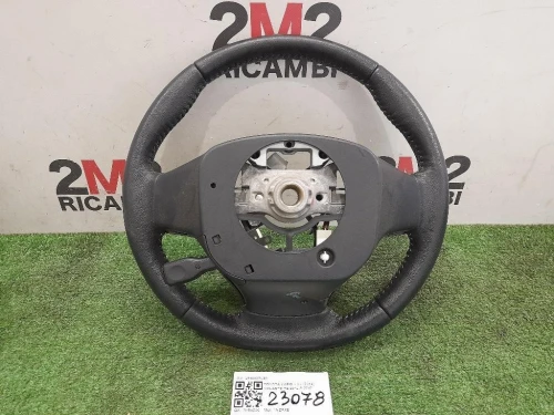 Volante 451000D490 Toyota Yaris IV 2014