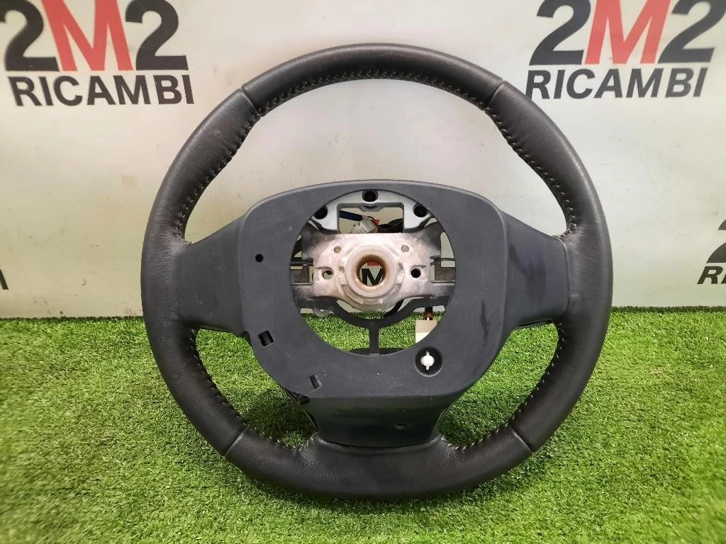 Volante 451000D49023 Toyota Yaris IV 2014