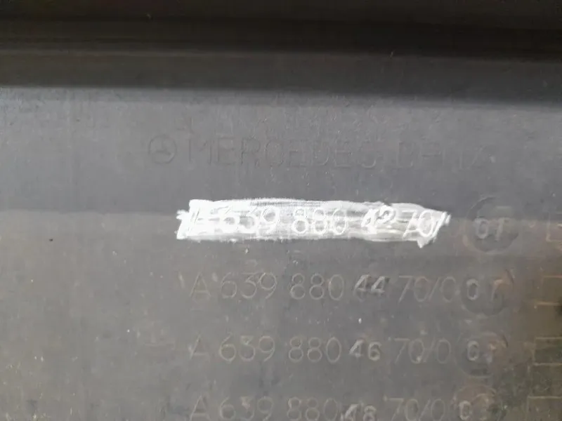 Paraurti ANT A6398804270 Mercedes VITO W639 2004