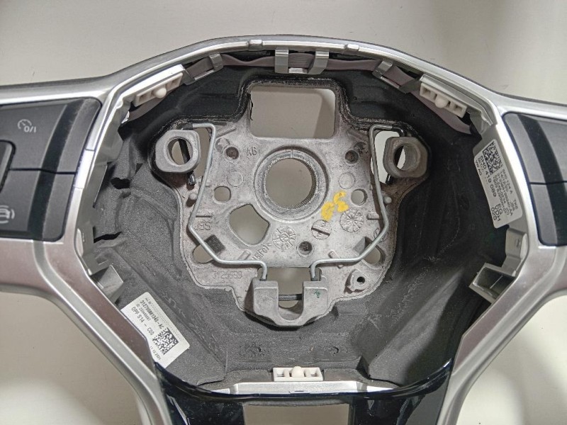 Volante 5H0 419 089 Volkswagen Passat VI Variant 2011