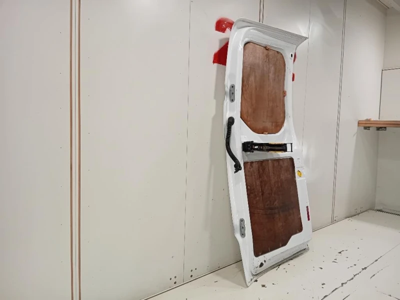 Porta DI Carico POST DX PORTA DI CARICO POST DX Ford Transit Custom I 2013