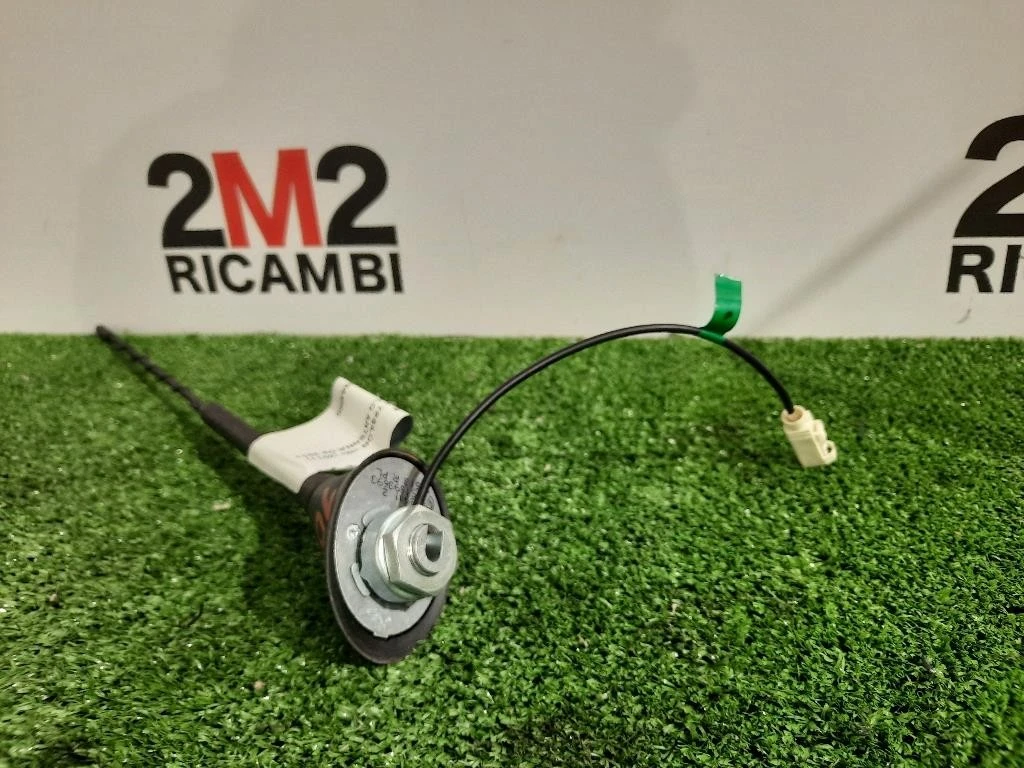 Zoccolo Antenna 51893693 Lancia Ypsilon III 2011