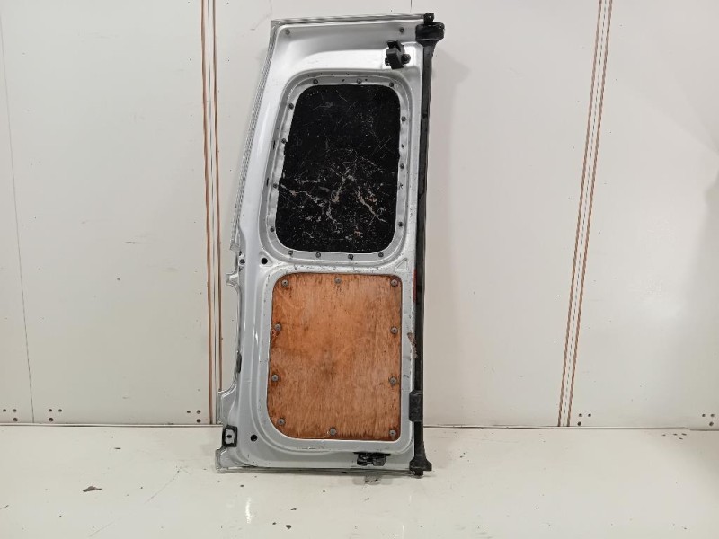 Porta DI Carico POST DX 2K0827092G Volkswagen Caddy III 2004