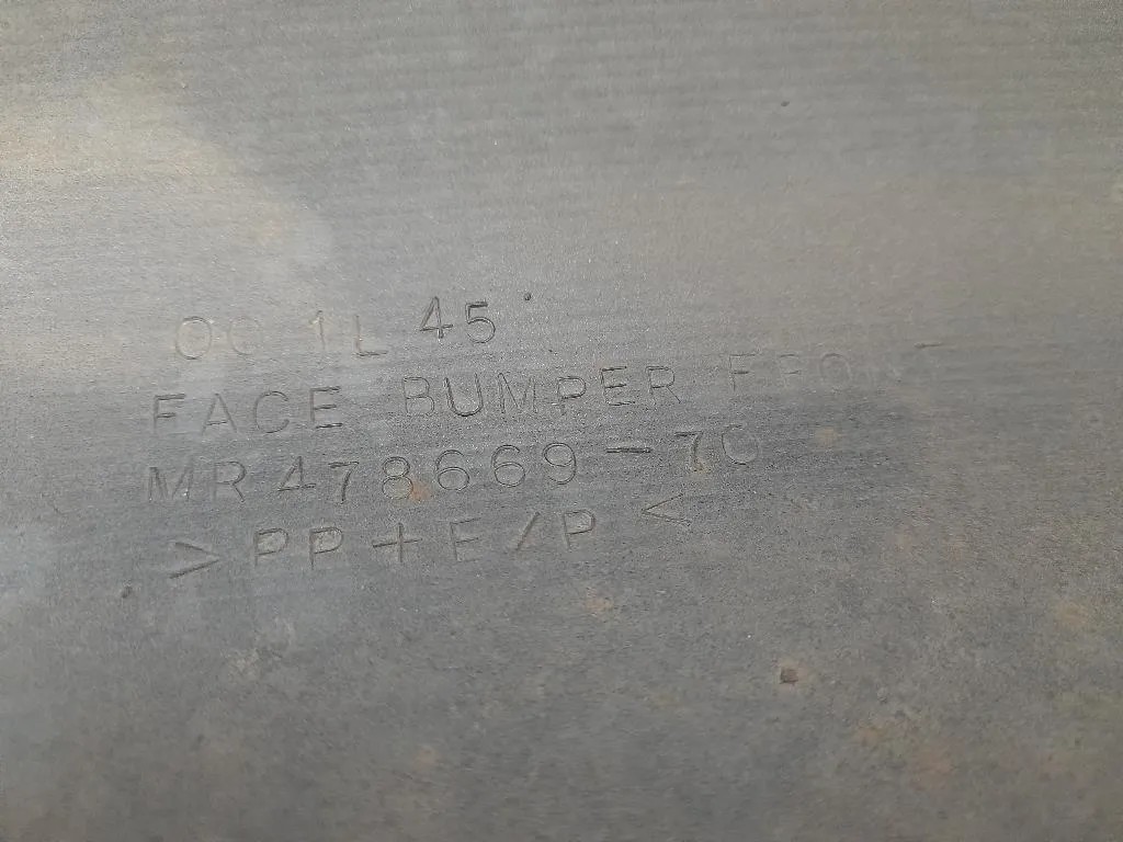 Paraurti ANT NUDO MR478669 Mitsubishi Pajero Sport 1998