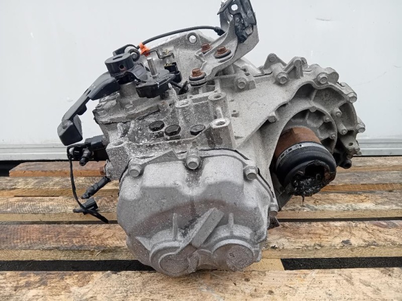 Cambio ZG12FJ044312 6 MARCE MANUALE Hyundai I30 II 2015