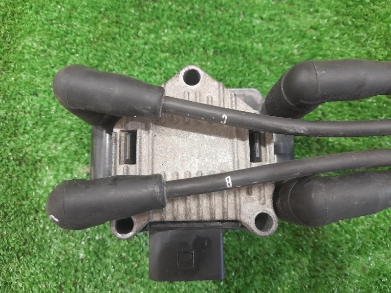 Bobina R0101C00100 Volkswagen GOLF VI 2009